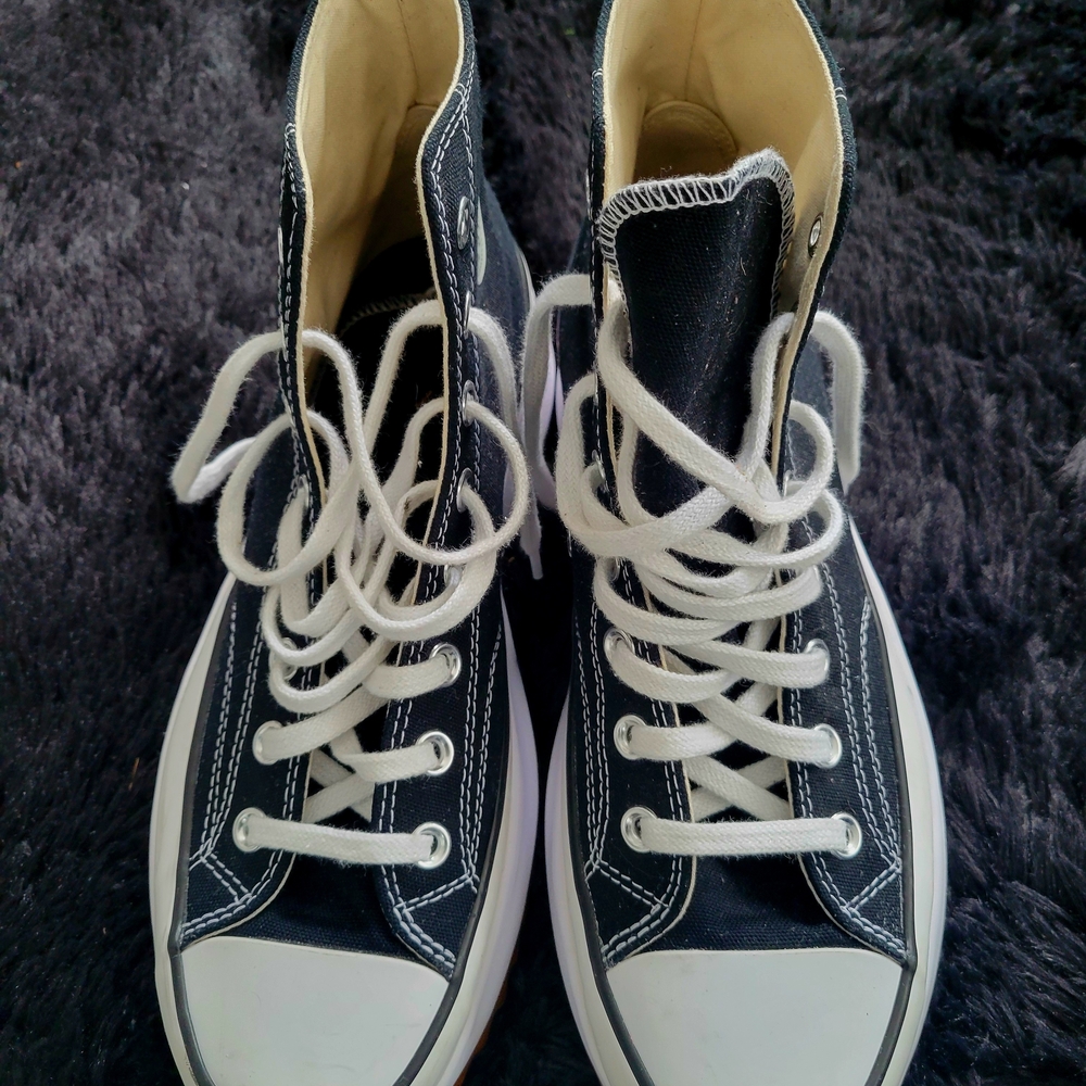 Converse Black and White Platform High-Tops - Picture 2 of 4
